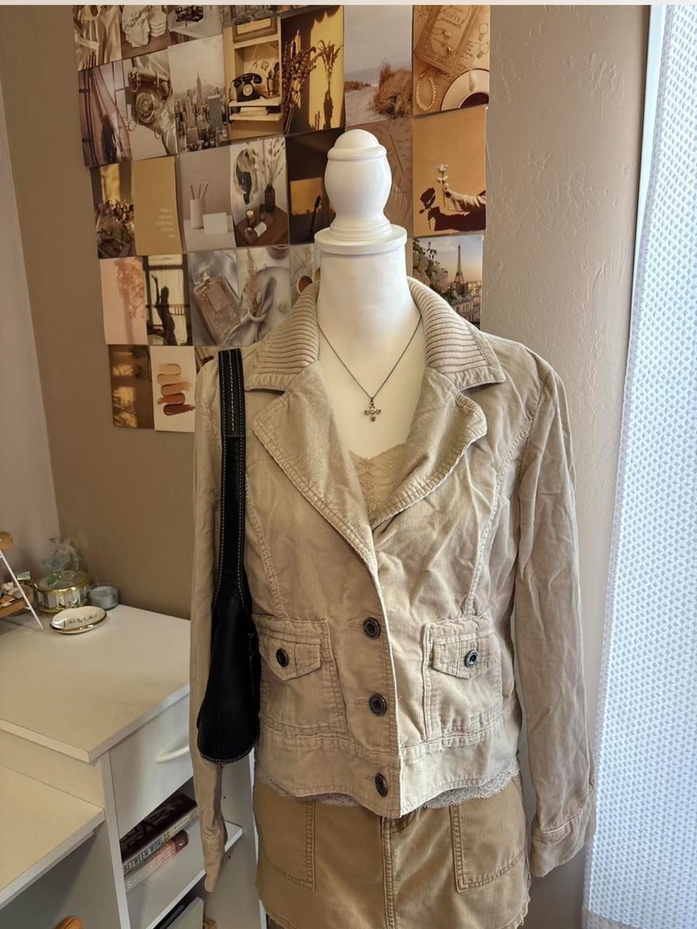 Vintage Y2K 2000s tan sonoma blazer jacket